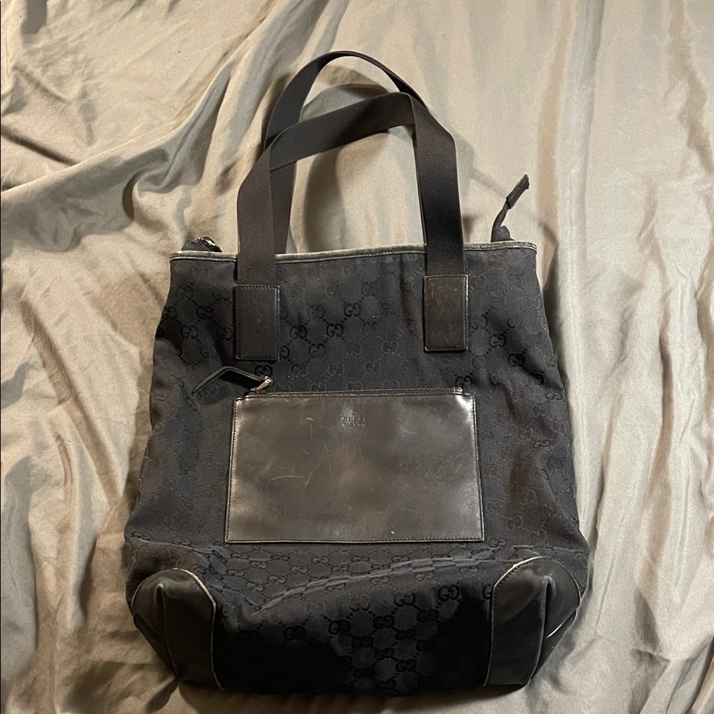 Gucci Black GG Canvas Messenger Tote